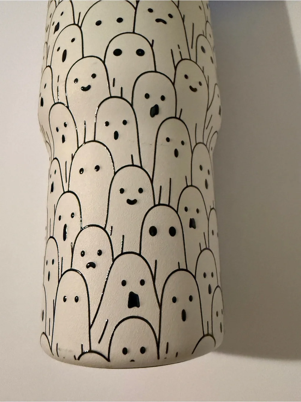 Hydrapeak Voyager 32oz Ghost Print Tumbler NWT Flip & Straw Lid